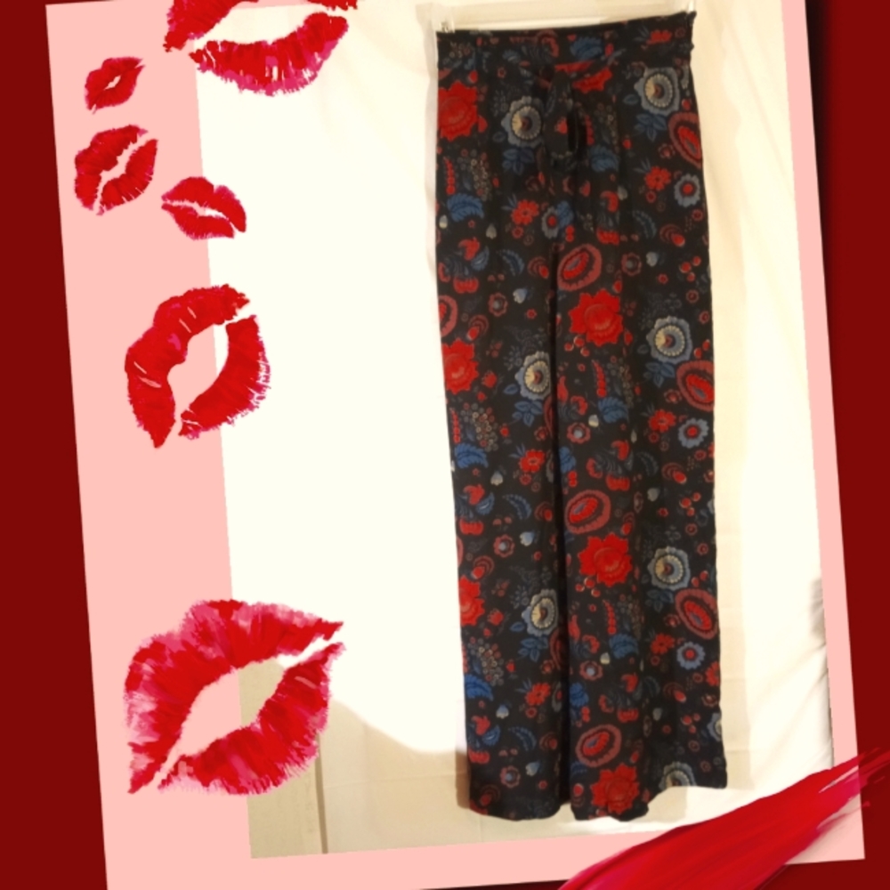 Modcloth Floral Trousers, Pants With Belt Size Small